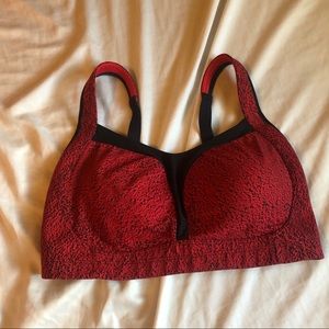 Lululemon bra size large 10/10